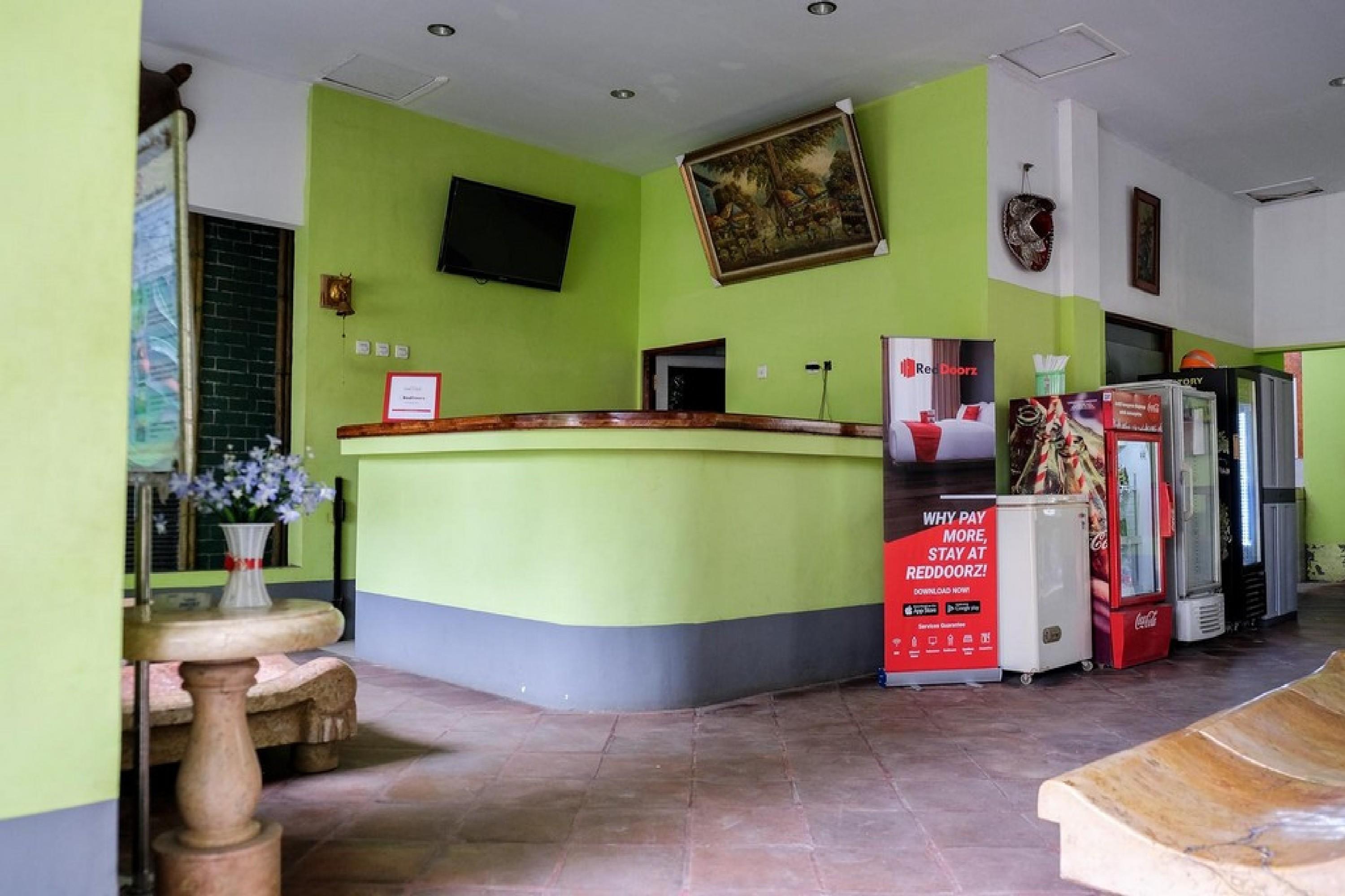 RedDoorz Plus near Jalan Baru Bogor Zewnętrze zdjęcie