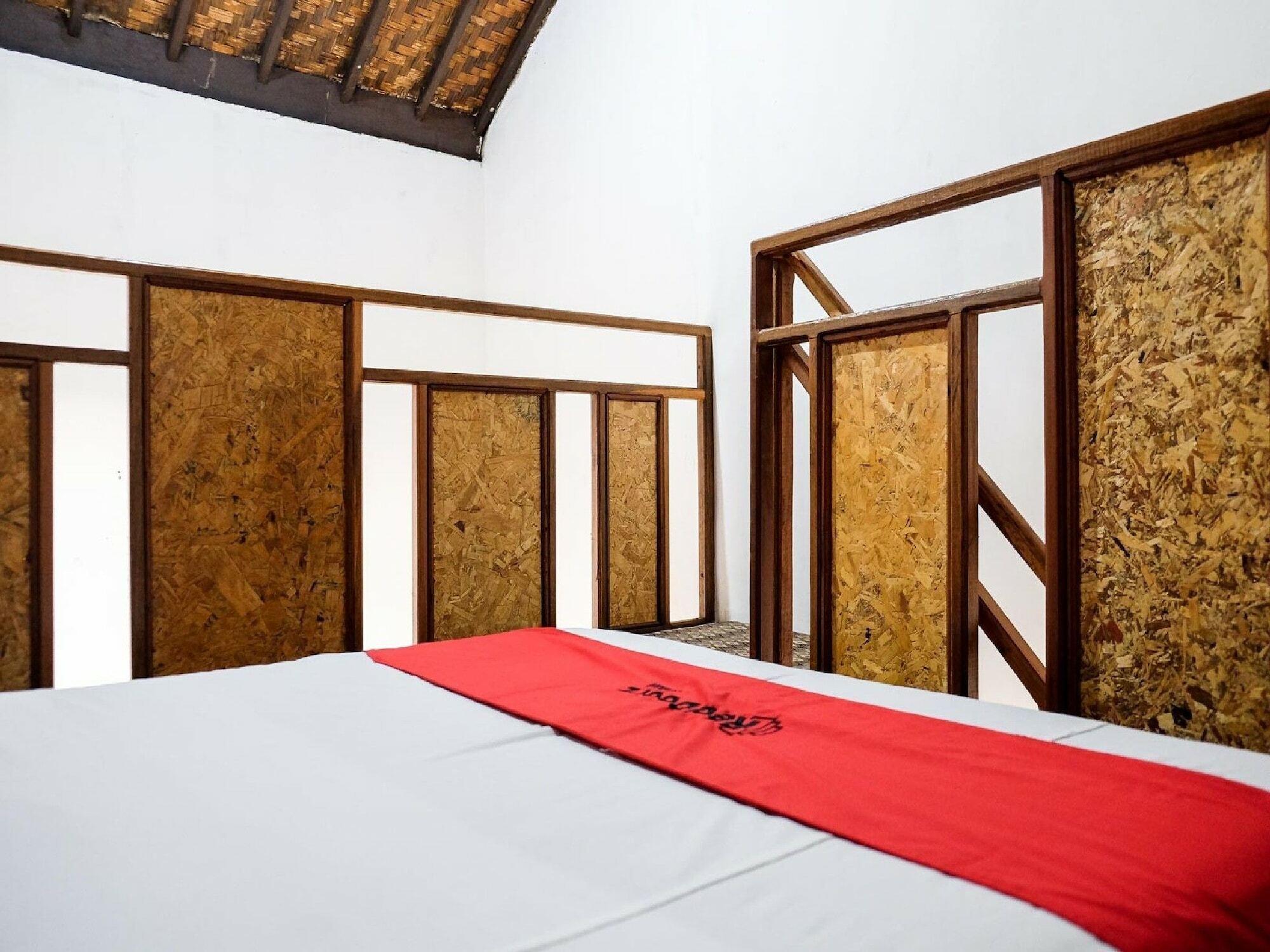RedDoorz Plus near Jalan Baru Bogor Zewnętrze zdjęcie